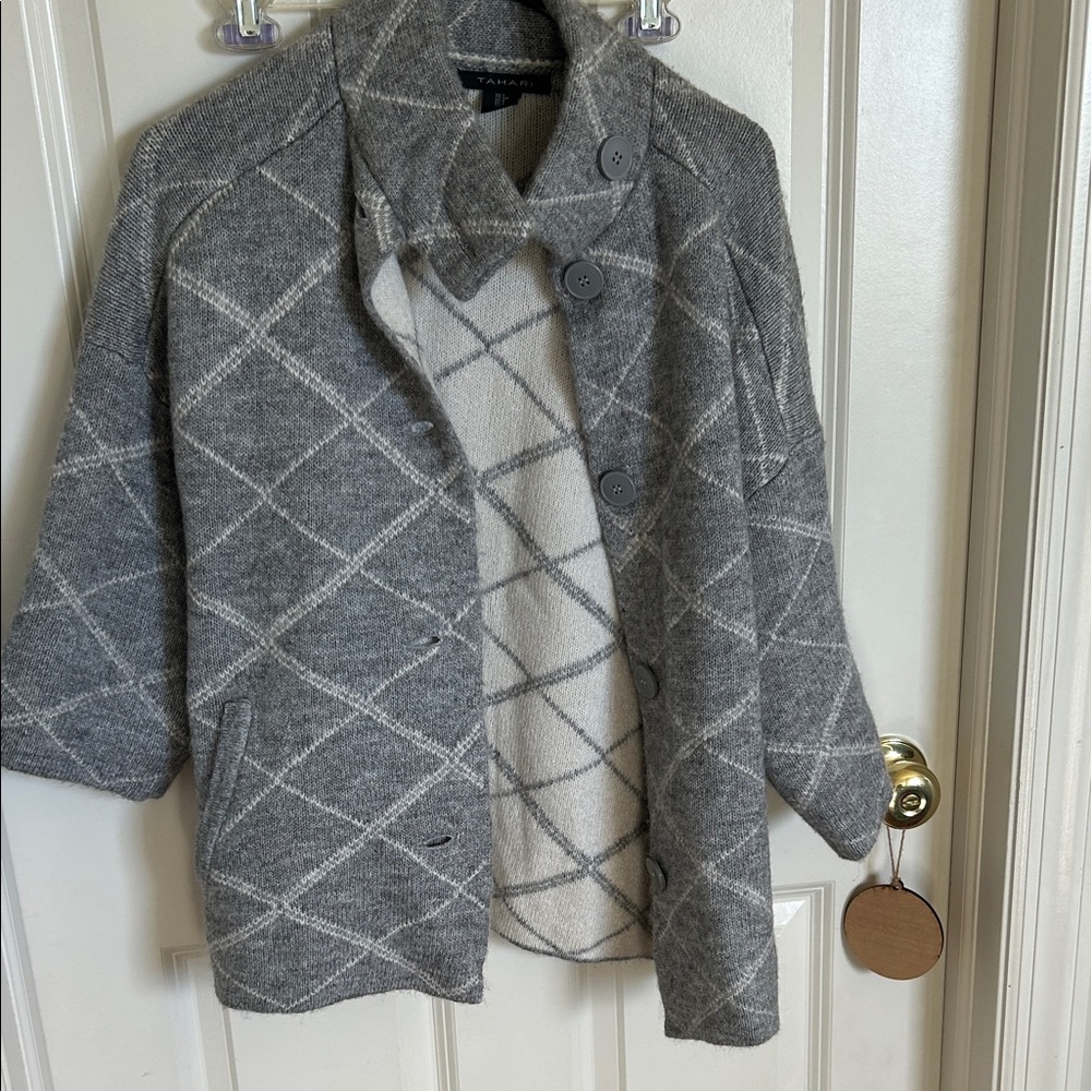 Tahari Gray and Cream Plaid Cape Coat